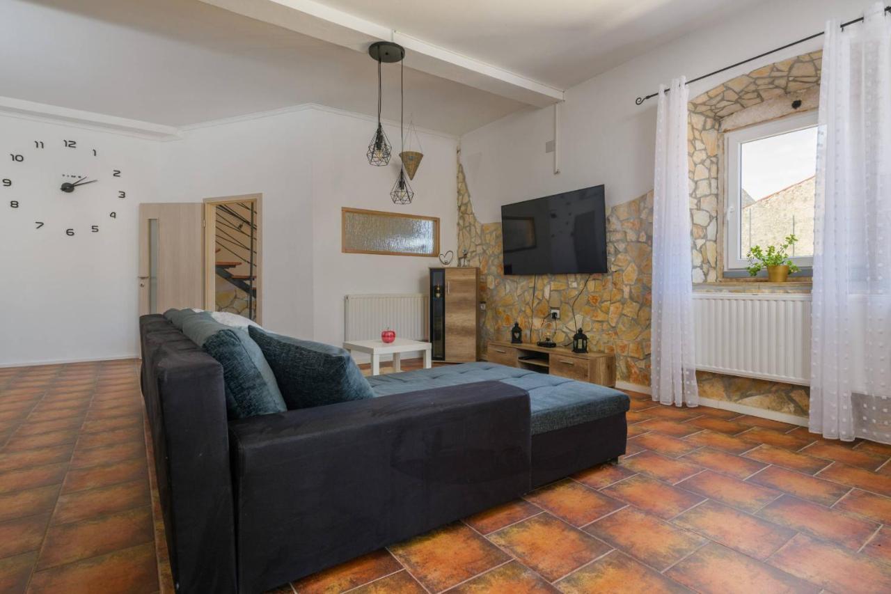 Holiday House Boky Vodnjan Luaran gambar