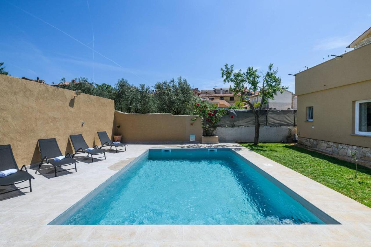Holiday House Boky Vodnjan Luaran gambar