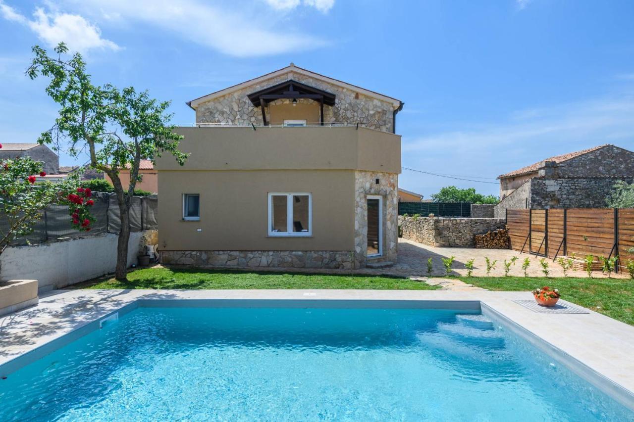 Holiday House Boky Vodnjan Luaran gambar