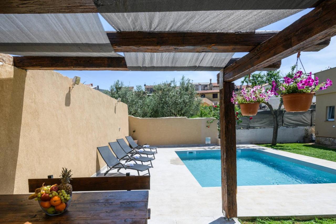 Holiday House Boky Vodnjan Luaran gambar