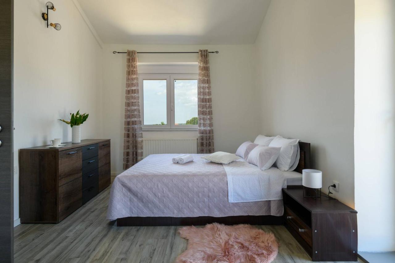 Holiday House Boky Vodnjan Luaran gambar