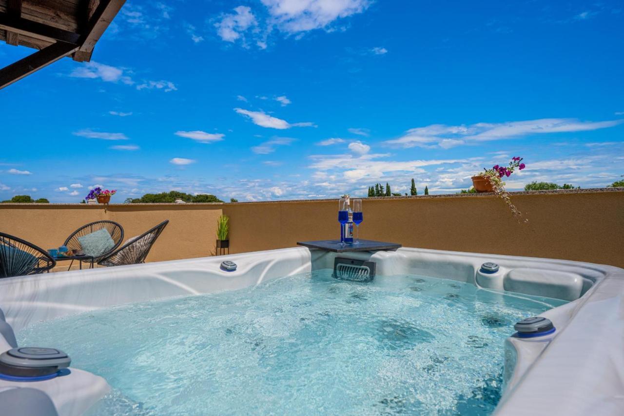 Holiday House Boky Vodnjan Luaran gambar